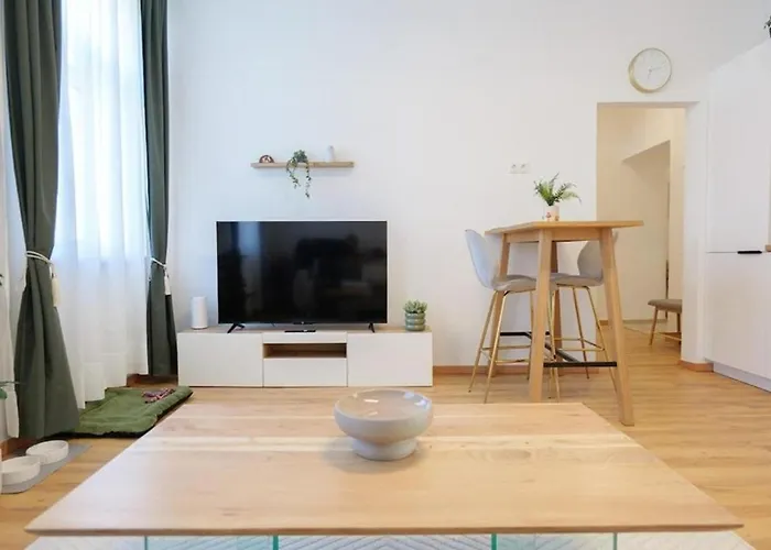 Apartment 2ac Urban Haven 50m2 Near Metro *