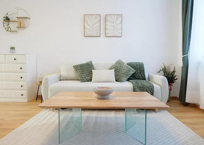 2ac Urban Haven 50m2 Near Metro *